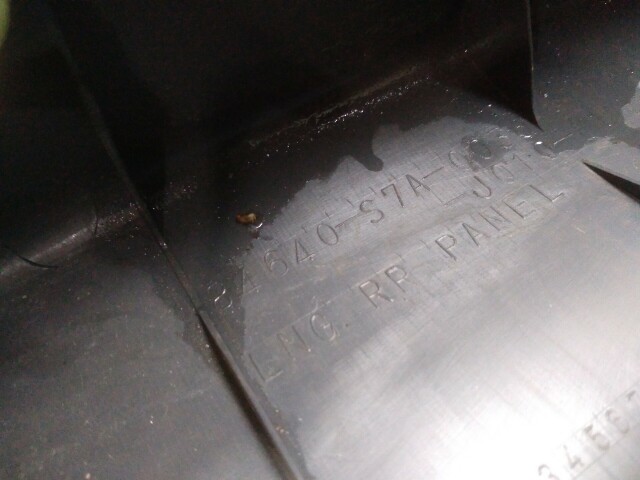 Накладка замка багажника HONDA Stream 