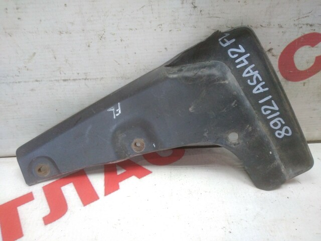 Брызговик TOYOTA RAV4 