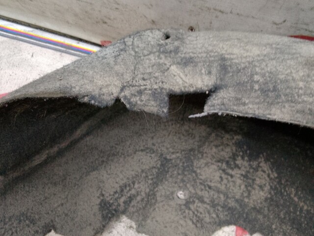 Подкрылок TOYOTA Corolla 