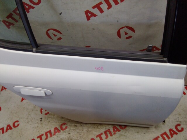 Дверь TOYOTA Platz 