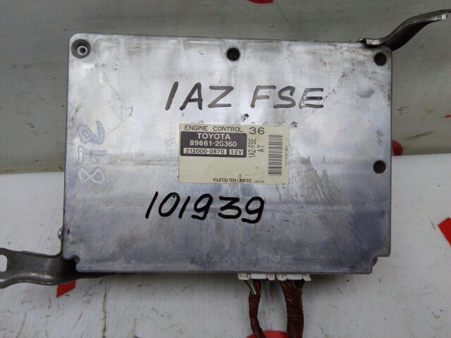 Компьютер TOYOTA Avensis 1AZ-FSE