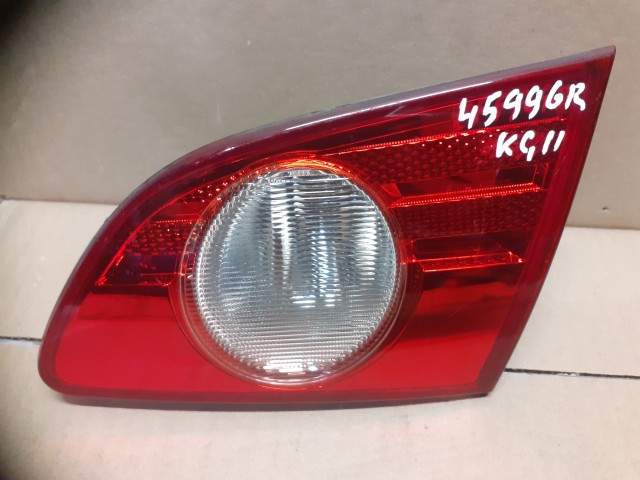 Вставка багажника NISSAN Bluebird Sylphy 