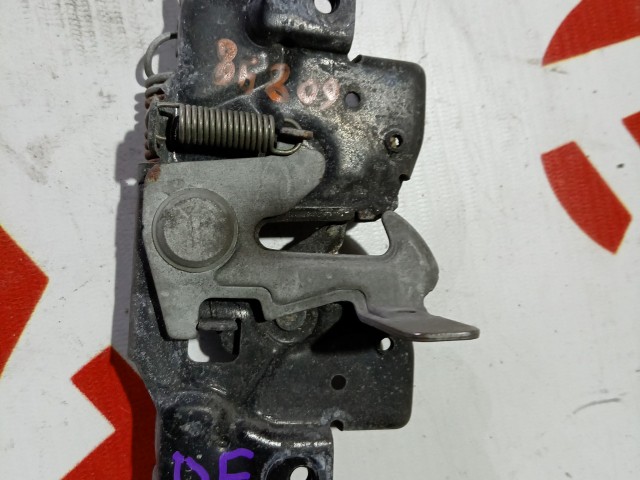 Замок капота MAZDA Demio 