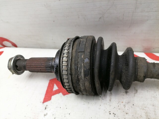 Привод короткий TOYOTA Corolla 4E-FE