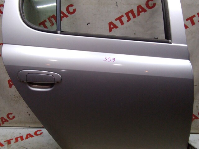 Дверь TOYOTA Vitz 