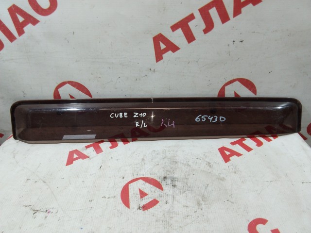 Ветровик NISSAN Cube 