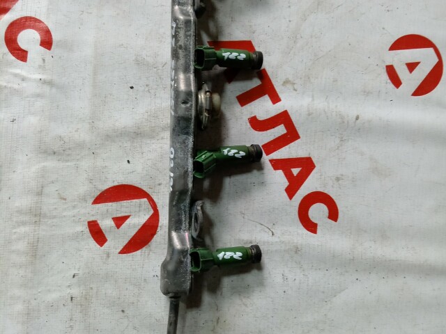 Форсунка ДВС TOYOTA Avensis 1ZZ-FE