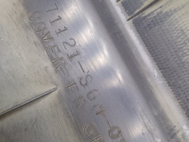 Решетка радиатора HONDA Integra 