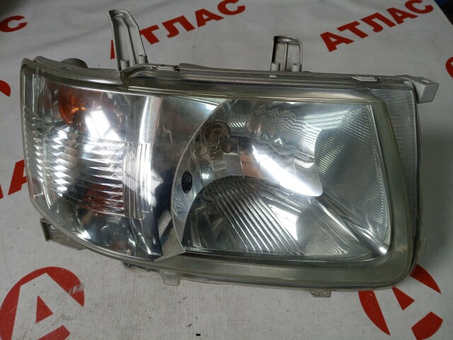 Фара TOYOTA Succeed 