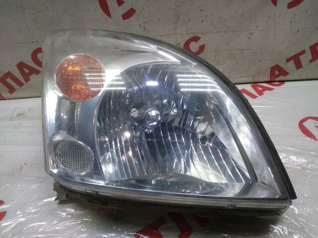 Фара TOYOTA Land Cruiser 