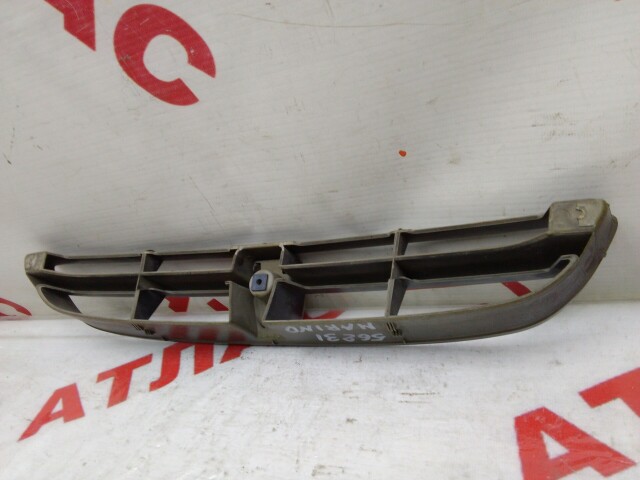 Решетка радиатора TOYOTA Sprinter Marino 