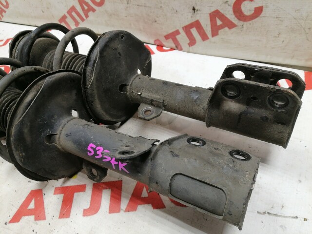 Стойка TOYOTA Avensis 