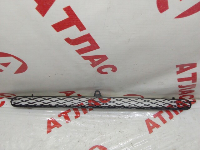 Решетка радиатора TOYOTA FunCargo 