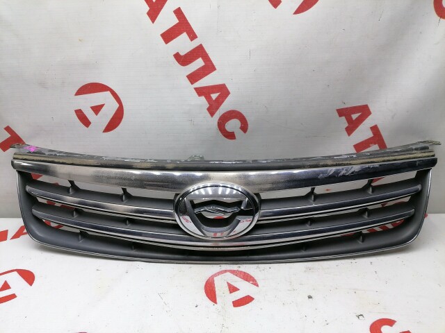 Решетка радиатора TOYOTA Corolla Axio 