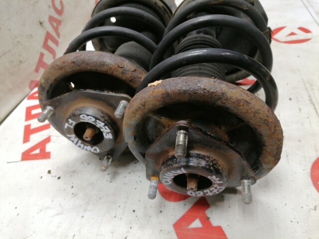 Стойка MITSUBISHI Outlander 