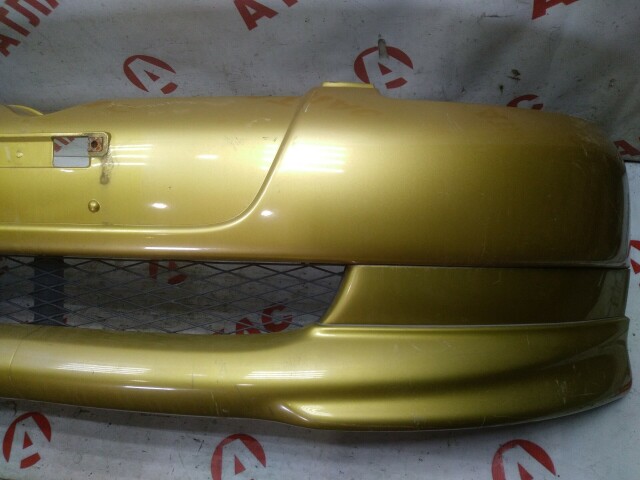Бампер передний TOYOTA Vitz 