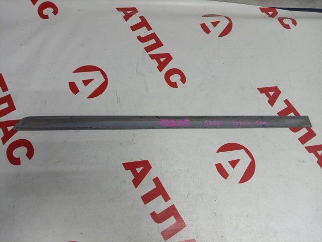 Молдинг TOYOTA Corolla Spacio 