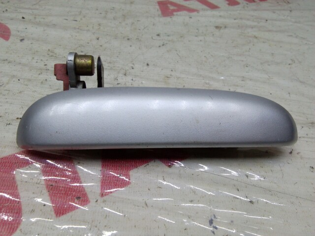 Ручка двери TOYOTA FunCargo 