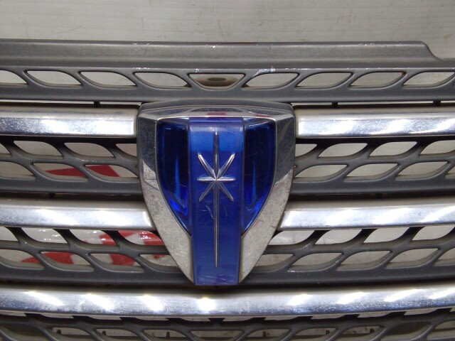 Решетка радиатора TOYOTA Mark II Blit 