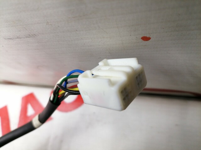 Зеркало TOYOTA Avensis 