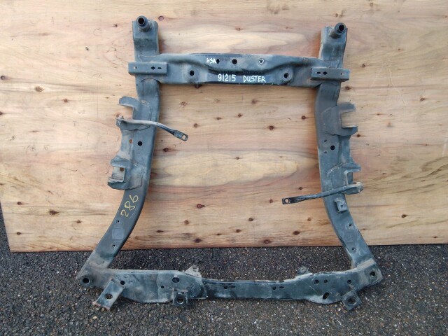 Подрамник RENAULT Duster 