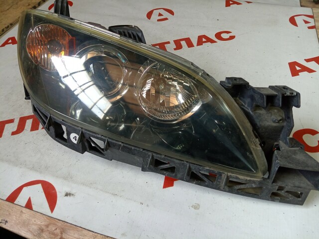 Фара MAZDA Axela 
