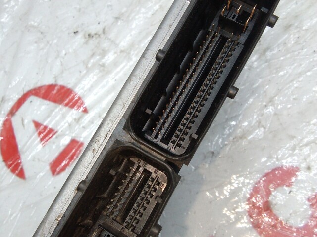 Компьютер NISSAN Wingroad QG18-DE