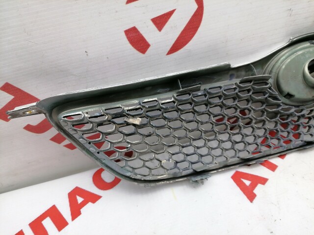 Решетка радиатора TOYOTA Corolla Fielder 