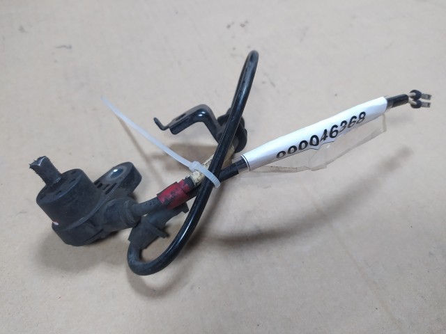 Датчик ABS HONDA Avancier 