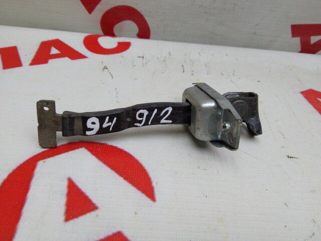 Ограничитель двери TOYOTA Corolla Fielder 