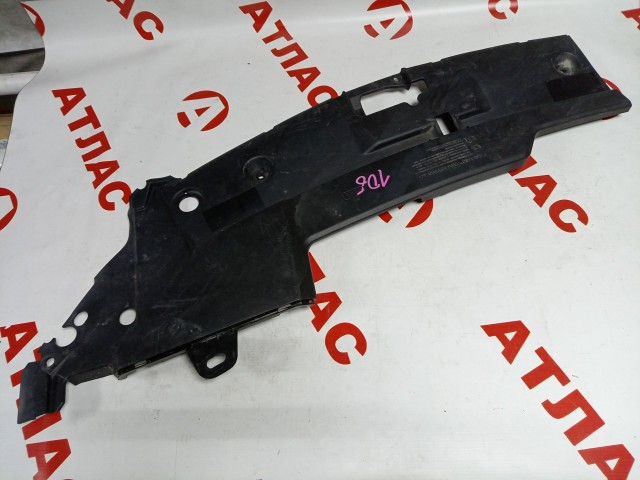 Накладка на радиатор TOYOTA Avensis 