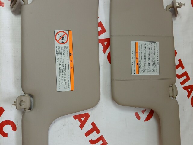 Козырёк NISSAN Sunny 