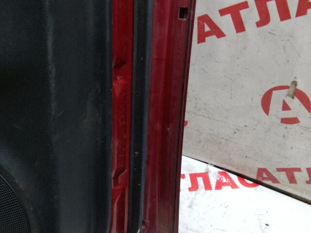 Дверь NISSAN Juke 