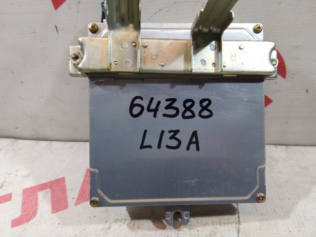 Компьютер HONDA Fit L13A