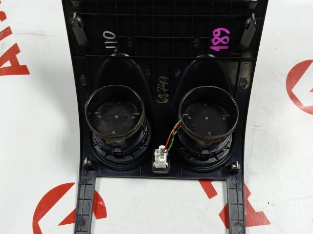 Рамка магнитолы NISSAN Dualis 