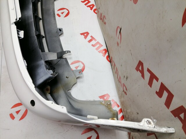 Бампер передний TOYOTA Platz 