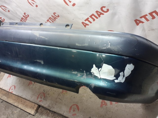 Бампер задний TOYOTA Avensis 