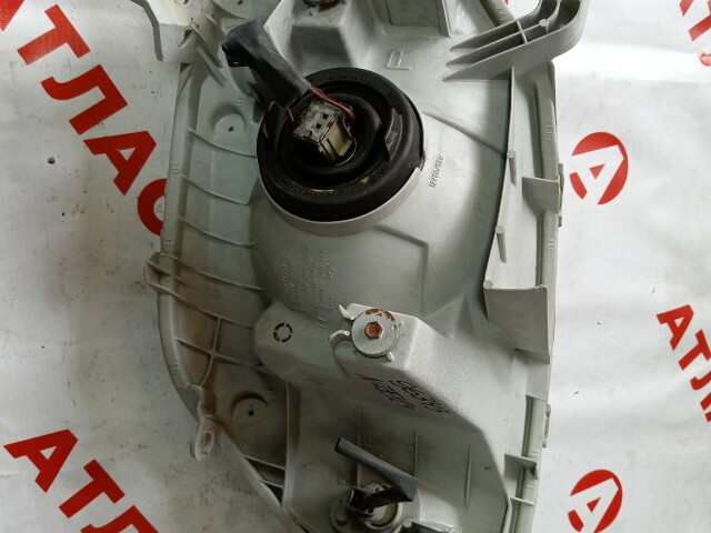 Фара TOYOTA Corolla 