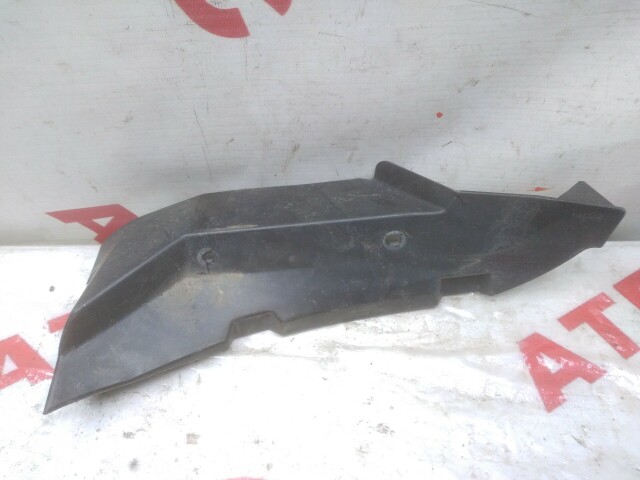 Подкрылок MAZDA Premacy 