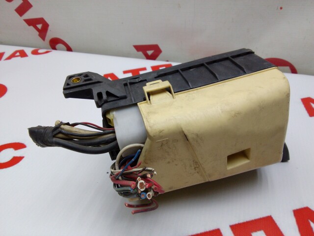 Блок предохранителей TOYOTA Corolla Spacio 4A-FE