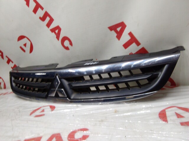 Решетка радиатора MITSUBISHI Colt 