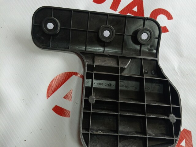 Кронштейн RENAULT Duster 