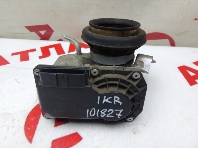 Дроссельная заслонка TOYOTA Vitz 1KR-FE