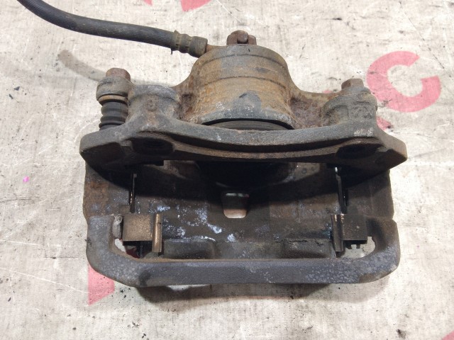 Суппорт NISSAN Sunny 