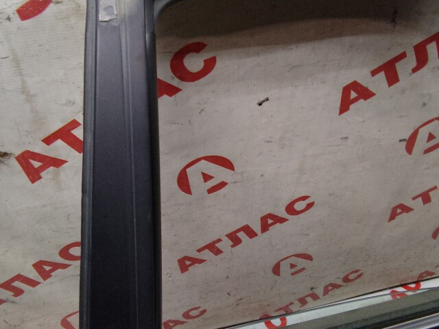 Дверь NISSAN Sunny 