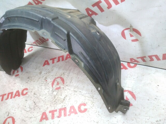 Подкрылок TOYOTA FunCargo 