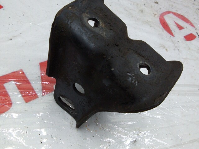 Кронштейн подушки ДВС TOYOTA Sprinter 5A-FE