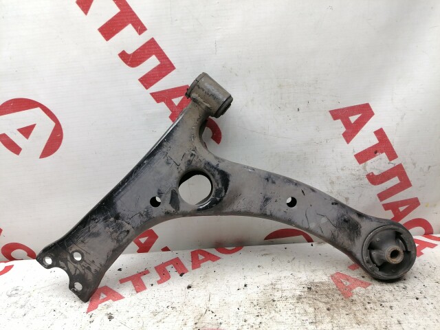 Рычаг TOYOTA Avensis 