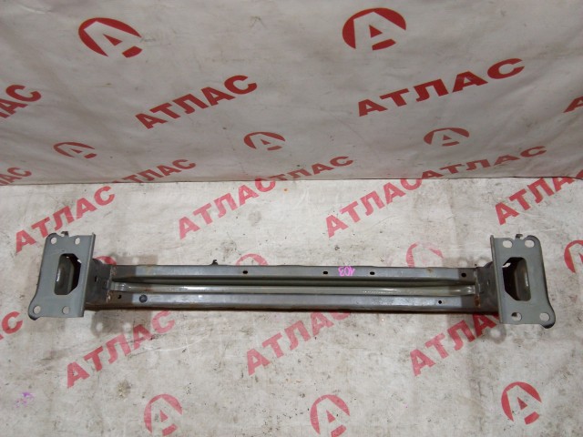 Усилитель бампера TOYOTA Avensis 