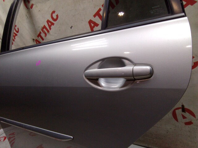 Дверь TOYOTA Corolla Fielder 